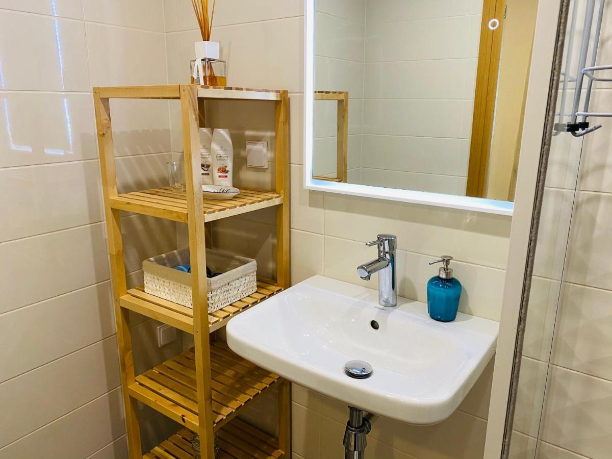 Cozy Home Apartment - Tallinn City Center Екстериор снимка