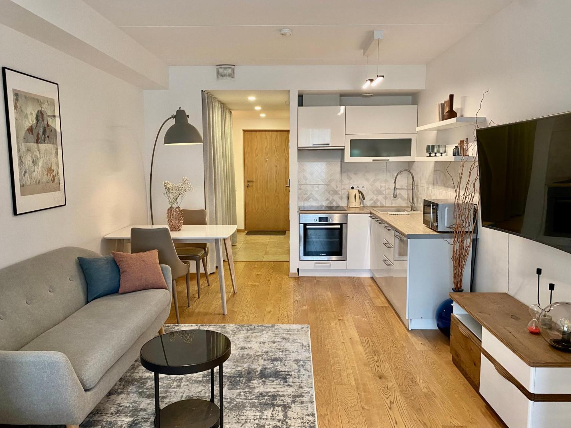 Cozy Home Apartment - Tallinn City Center Екстериор снимка
